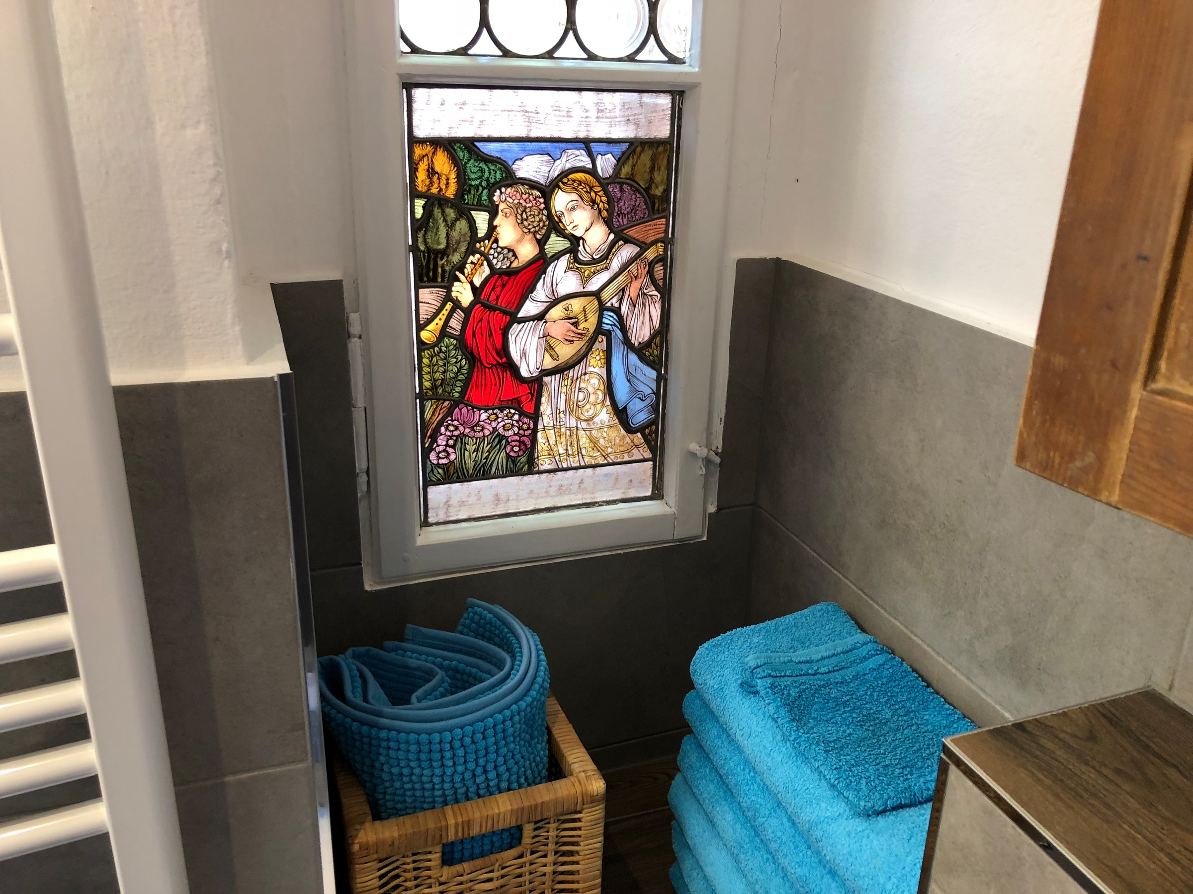 bath detail | © Barbara Seher