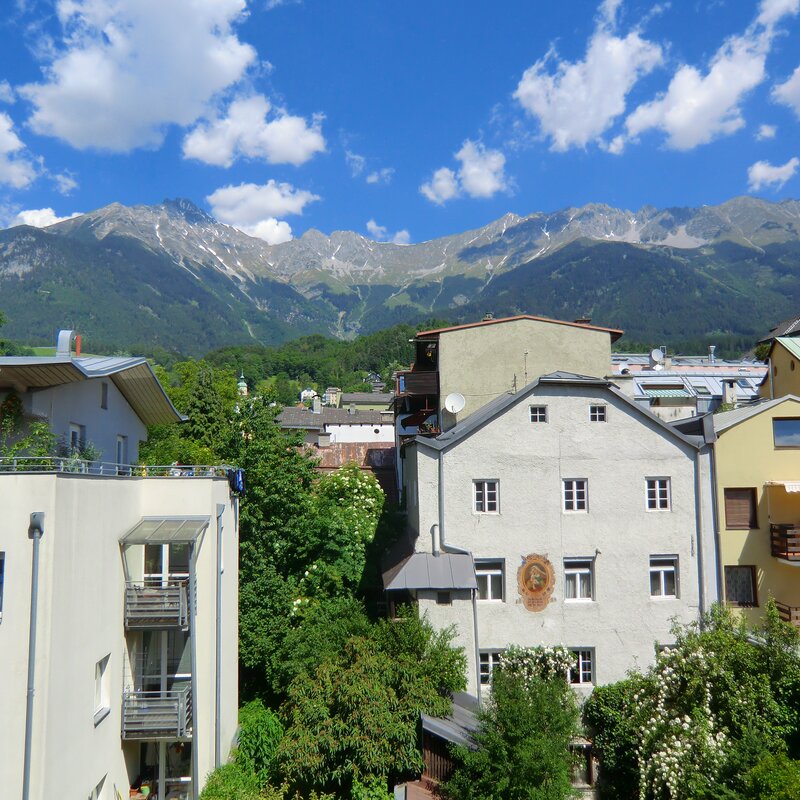 viwe towards "Nordkette" mountain | © sehergerhard
