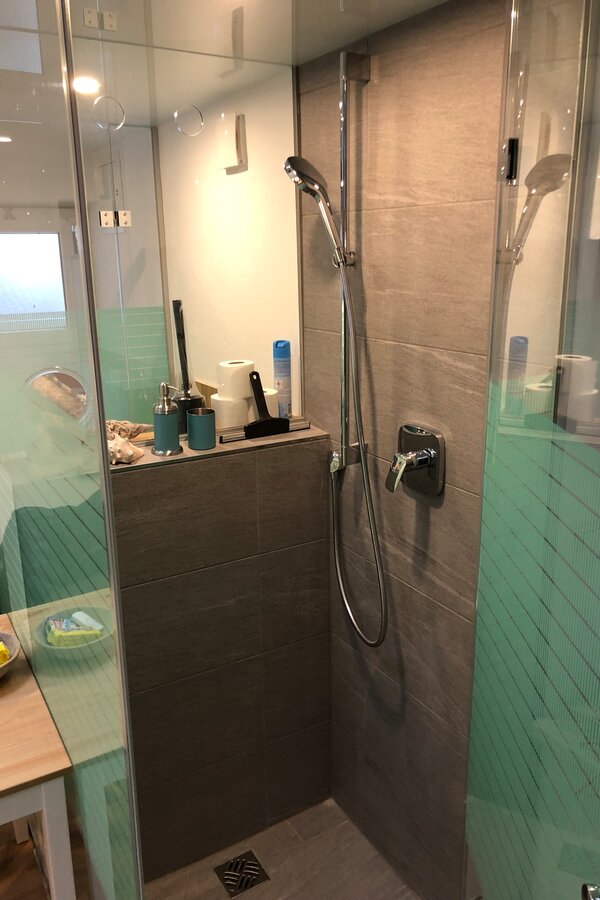 shower | © Barbara Seher