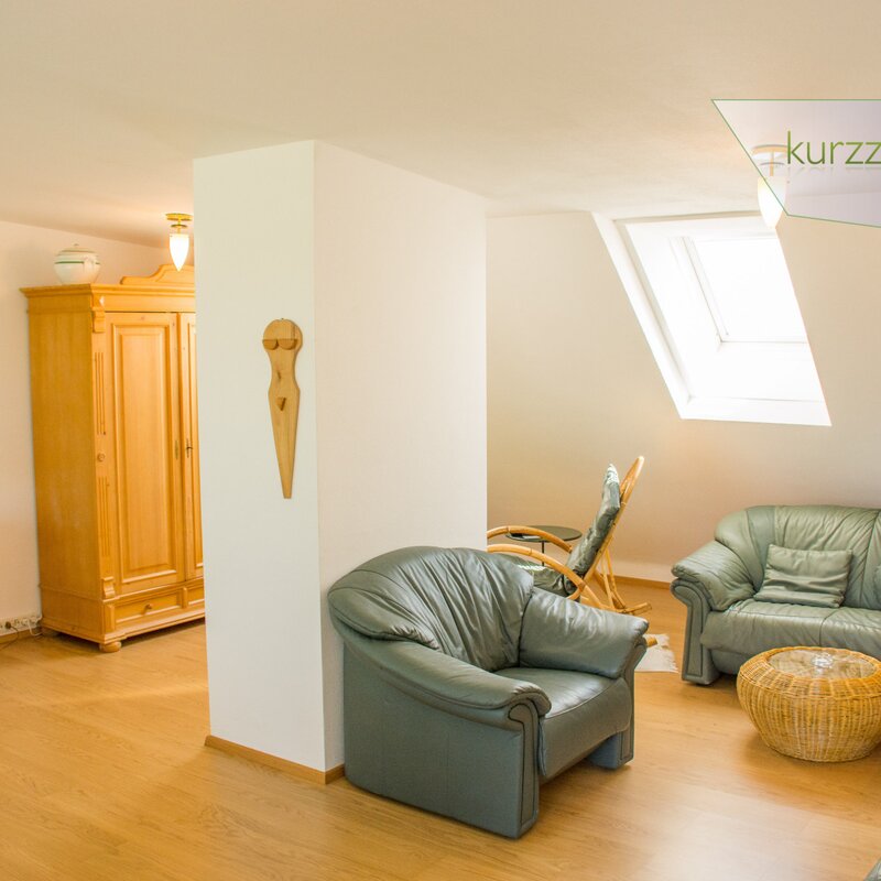 Gemütliche Ecke mit Ledercouch