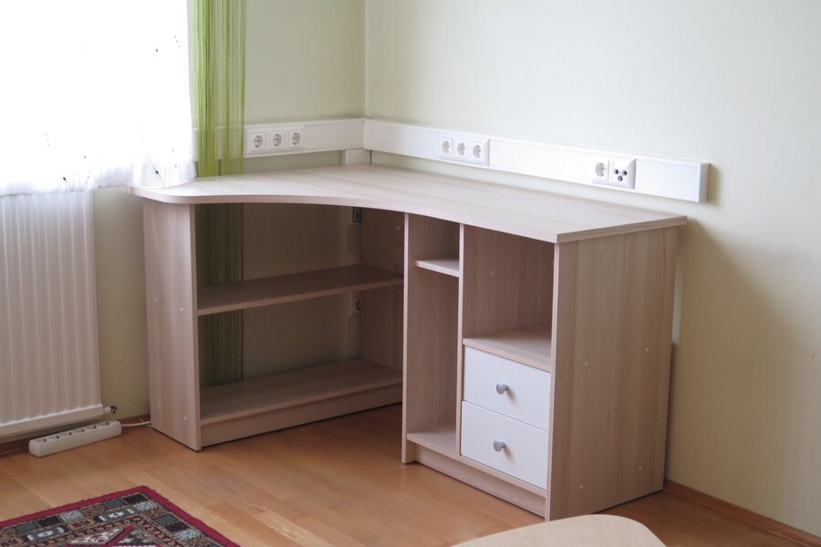 Working area with desk and connections