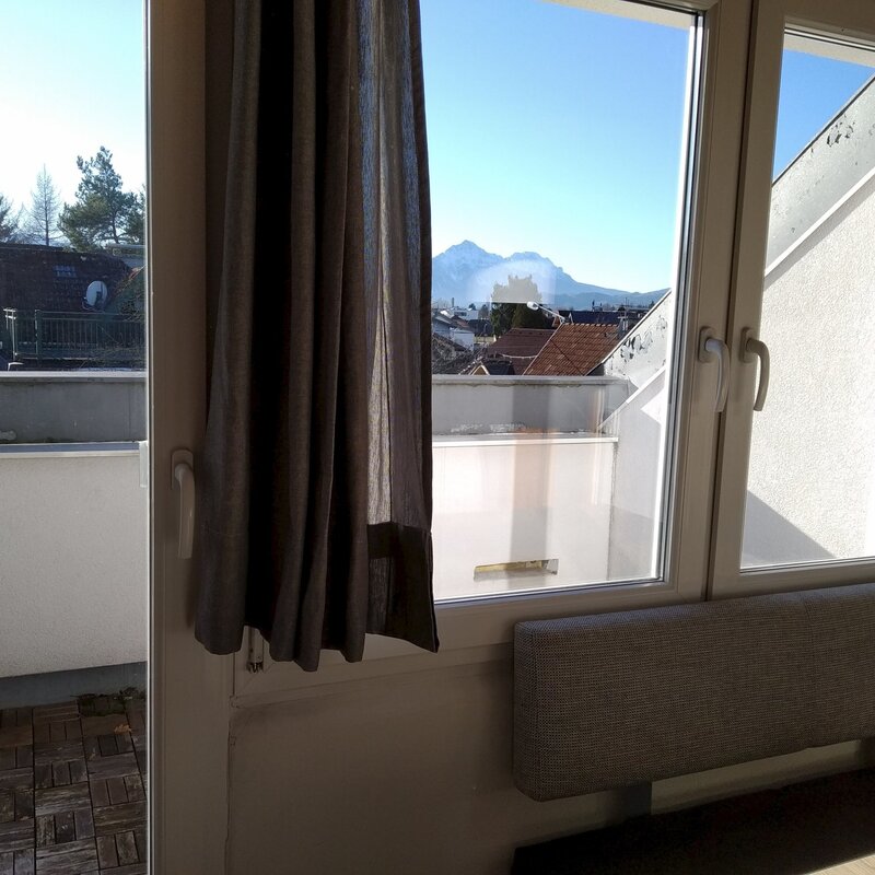 from the dining table you go out to the roof terrace