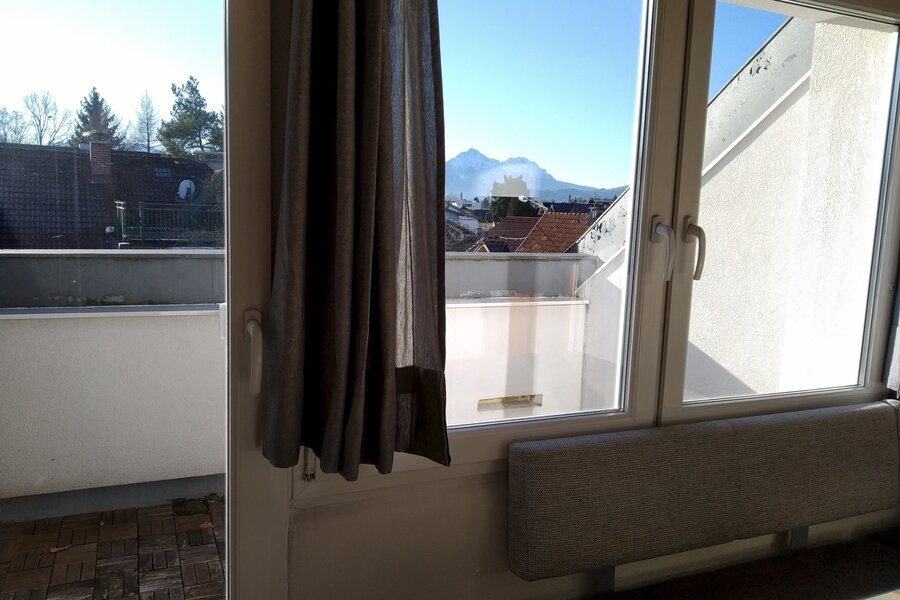 from the dining table you go out to the roof terrace