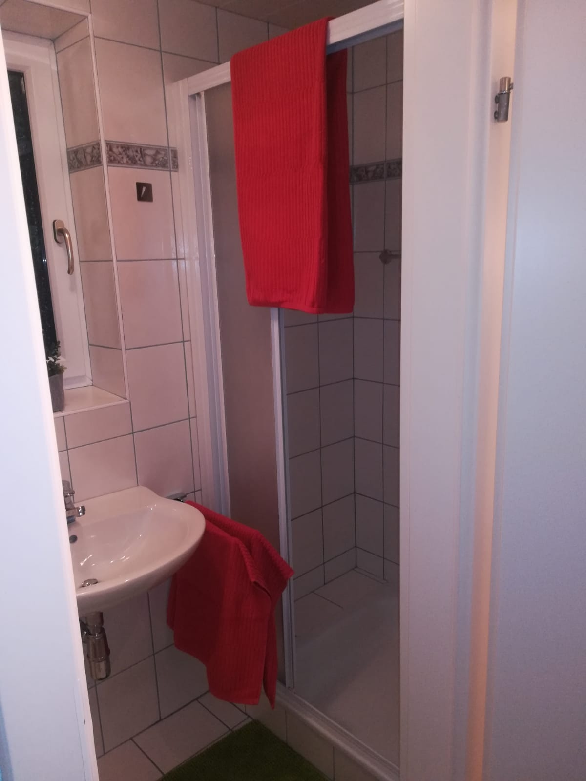 Kleines Bad im Schlafzimmer