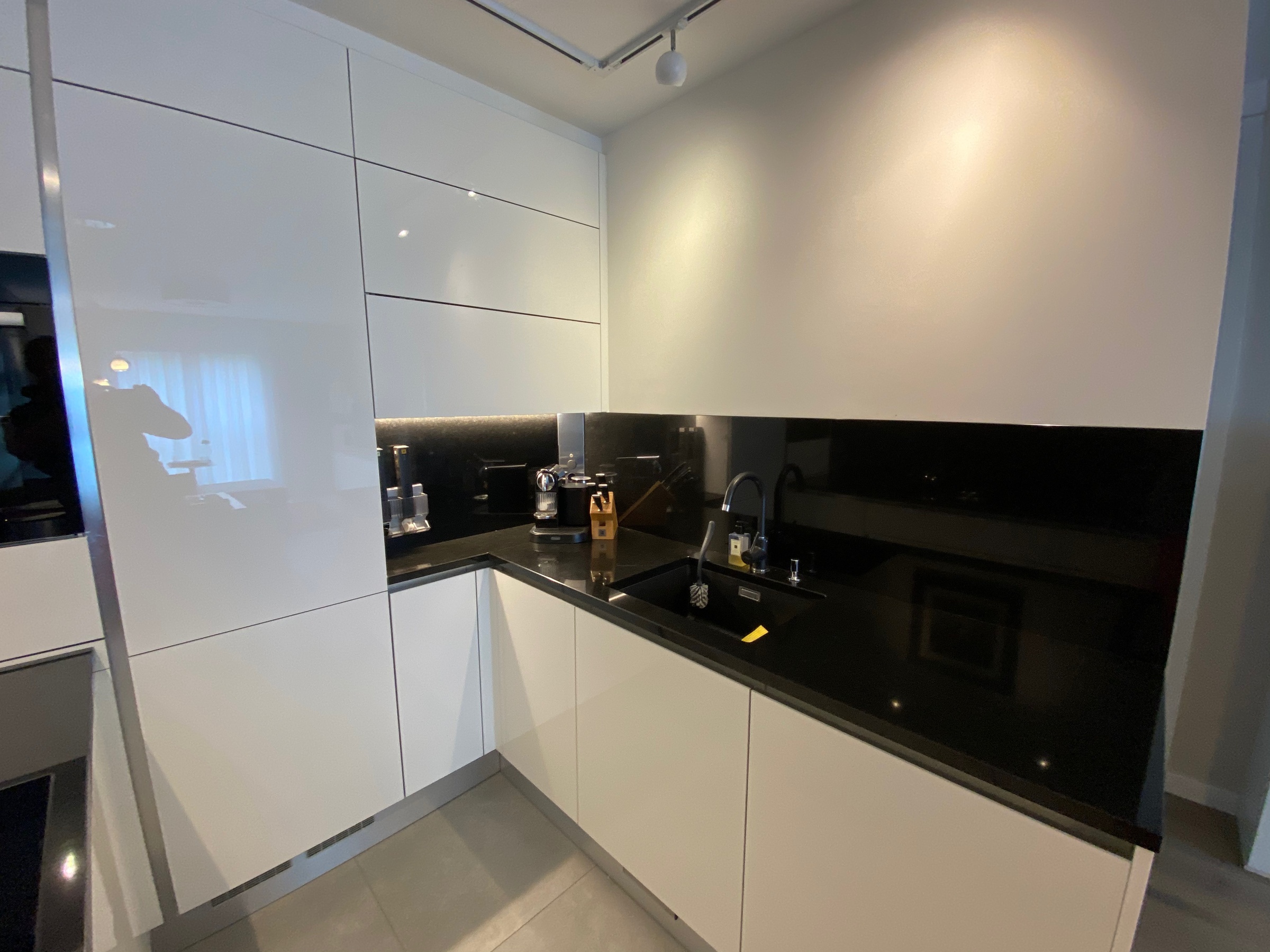 Kitchen with Nespresso Machine | © RN