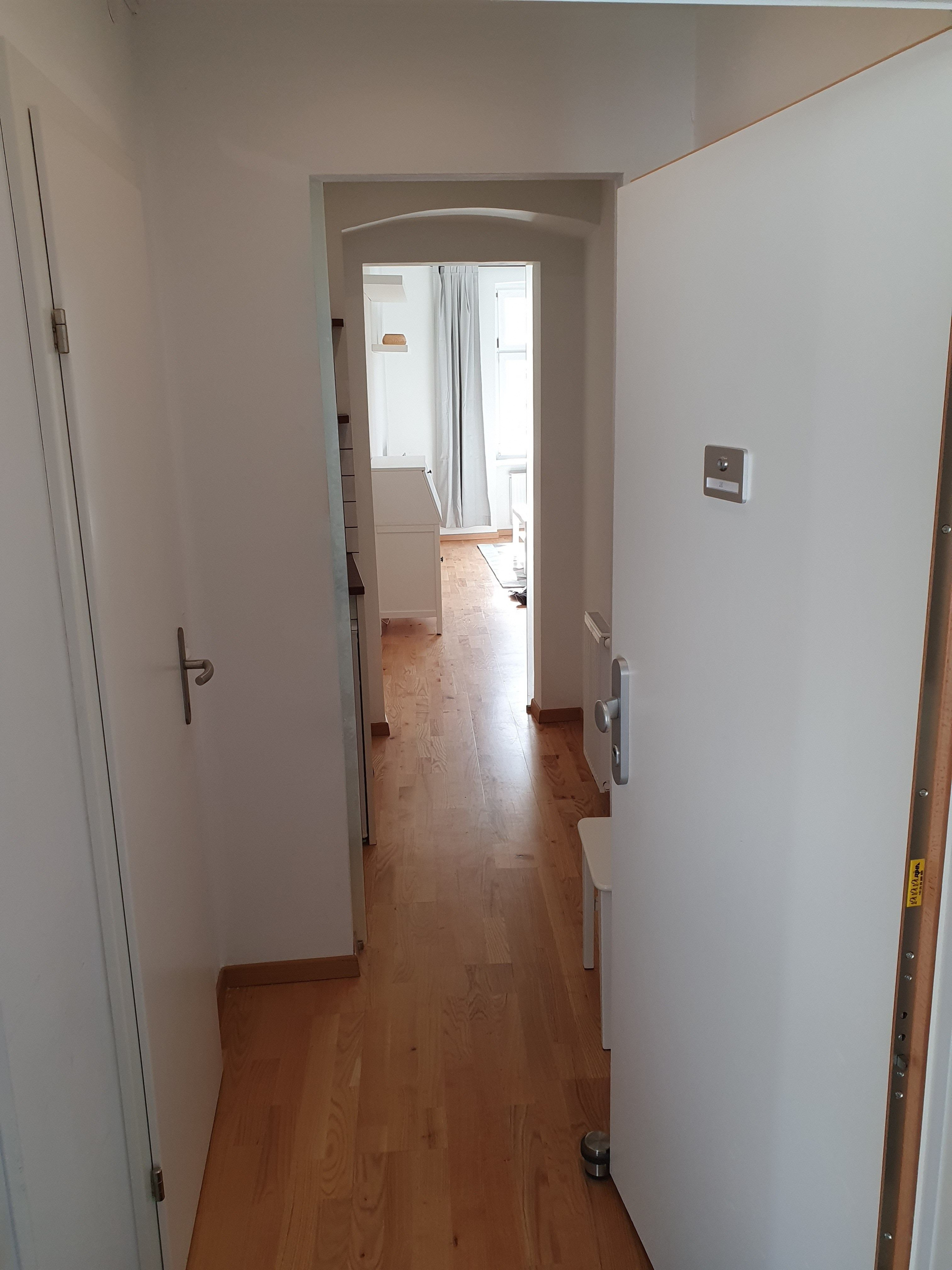 Blick durch die Wohnungstür