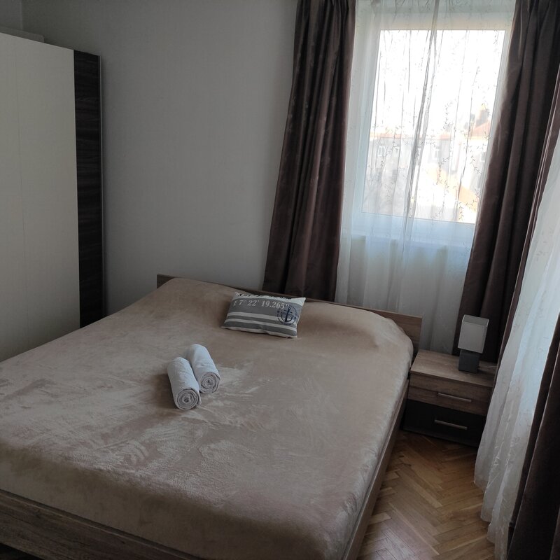 small bedroom