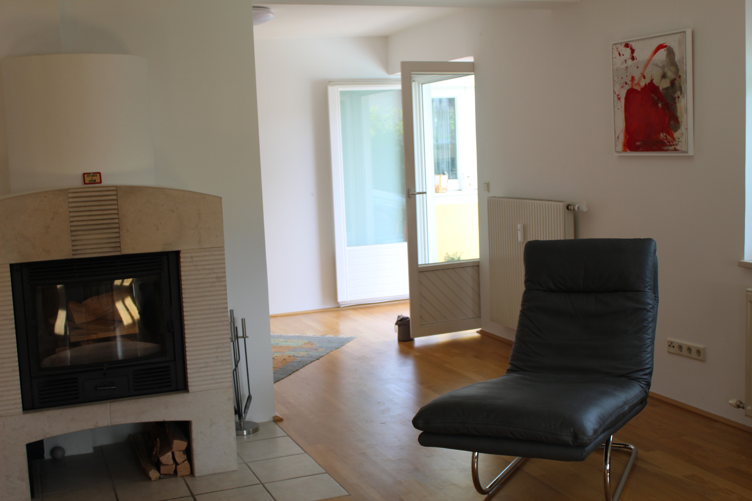 Wohnraum mit Blick zur Gatentür