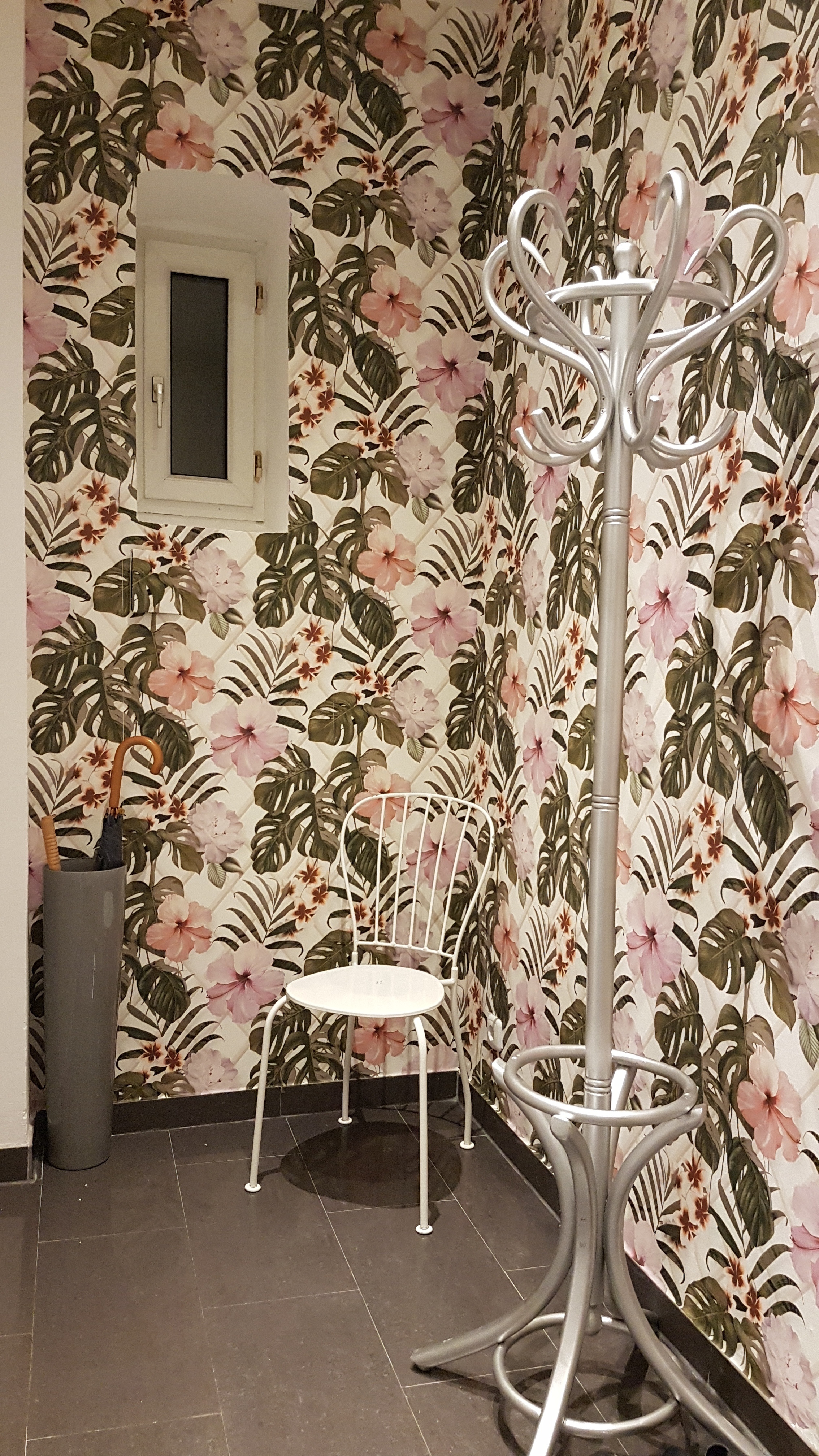 anterroom