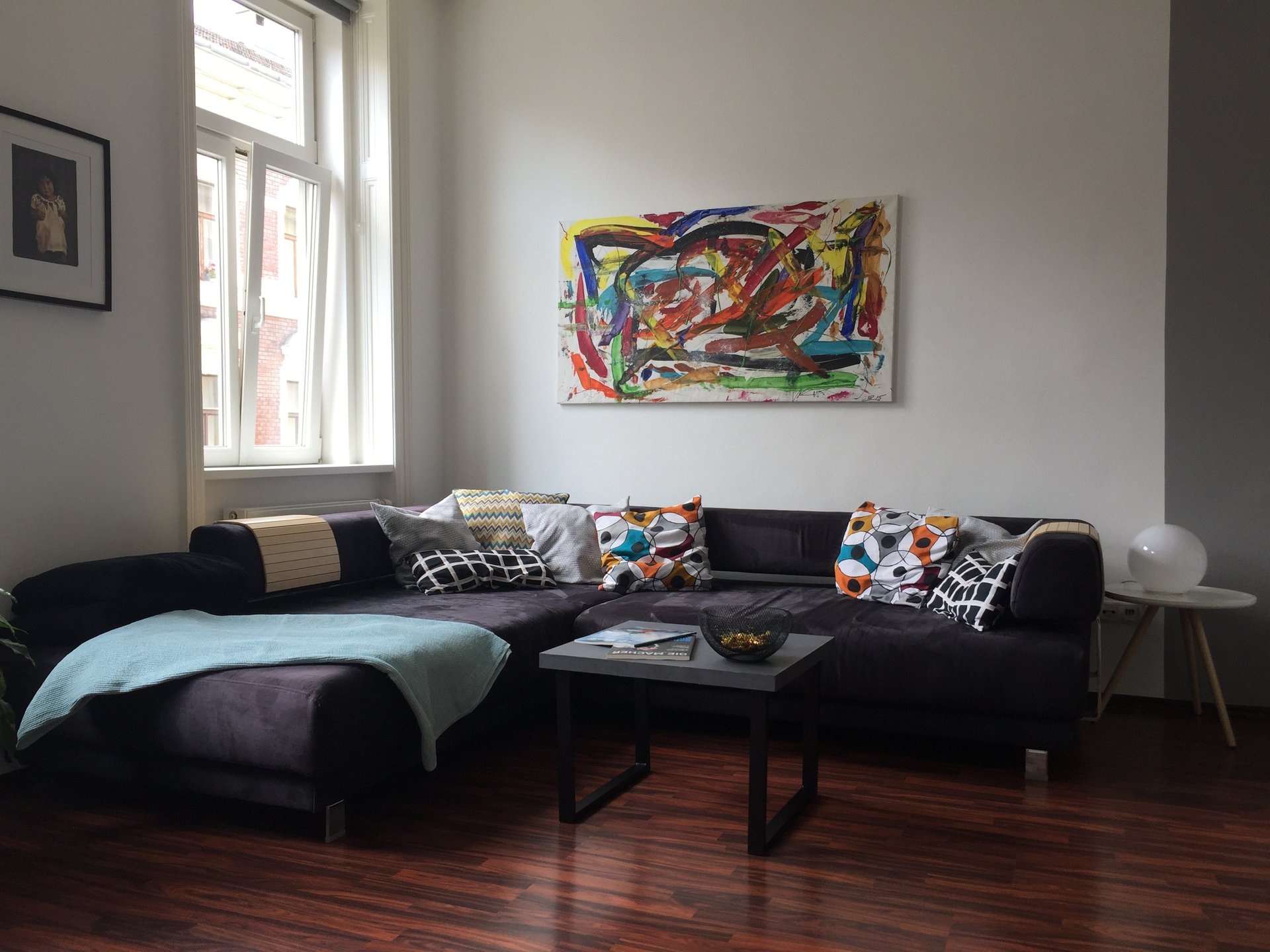 Big Cosby couch - also fine for guests to sleep on | © rl