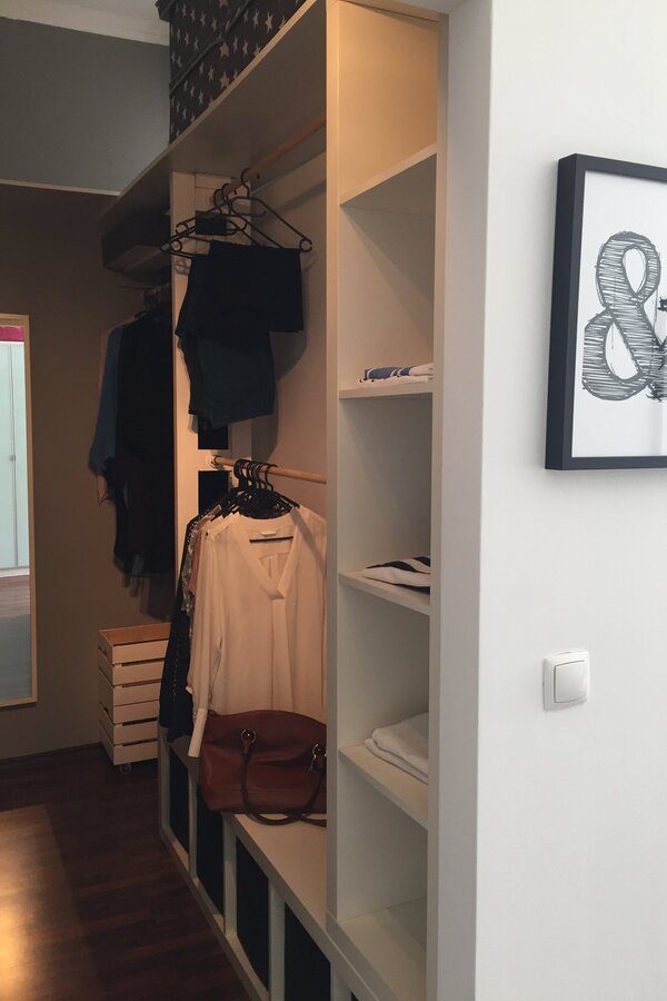 Walk-in wardrobe  | © rl