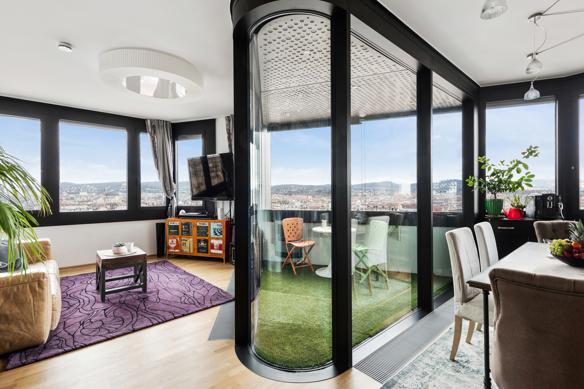 Vienna West View Living Room | © Skyflats Vienna