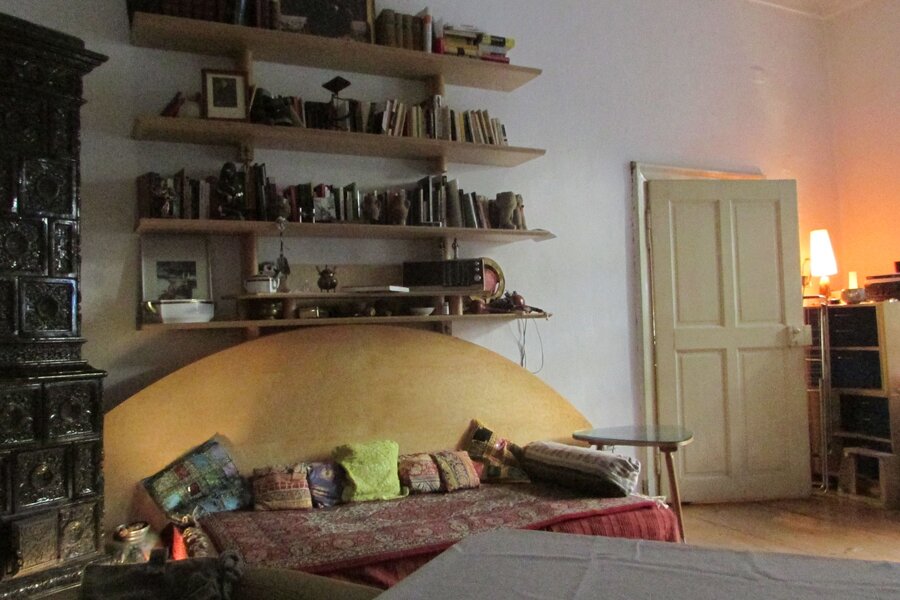 Livingroom2
