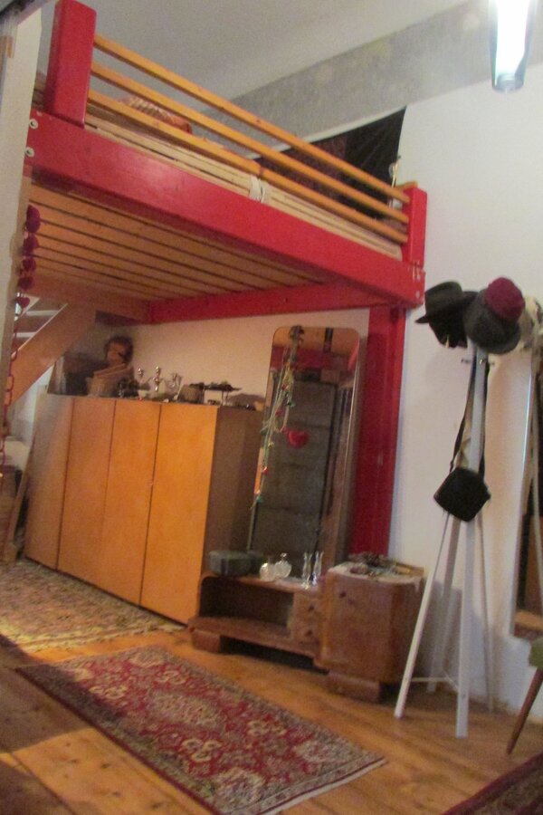 Sleeping room