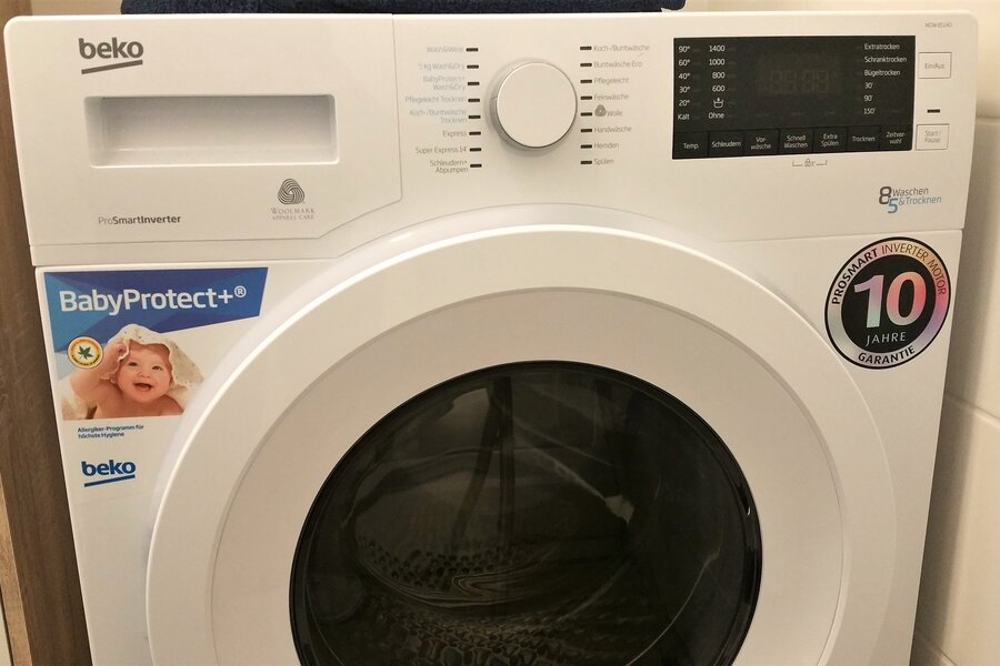 Washer dryer