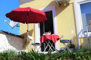 Studio with private roof terrace