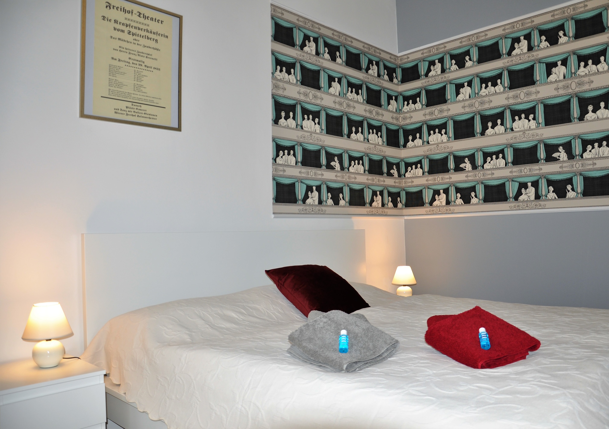 Sleeping area - bed 180 x 200