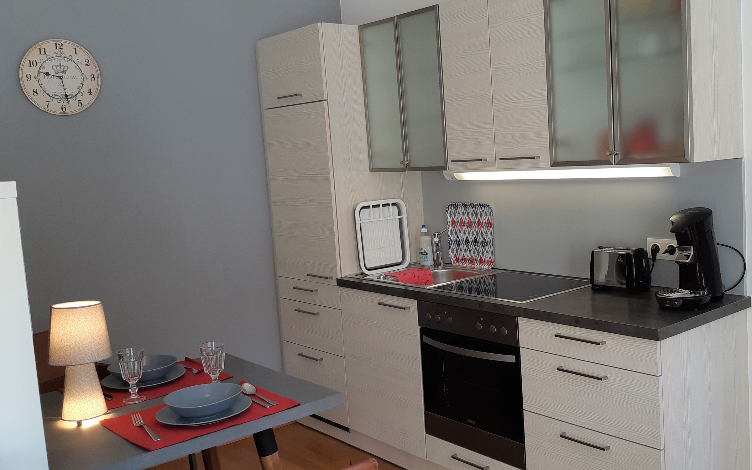 Kitchen and dinette