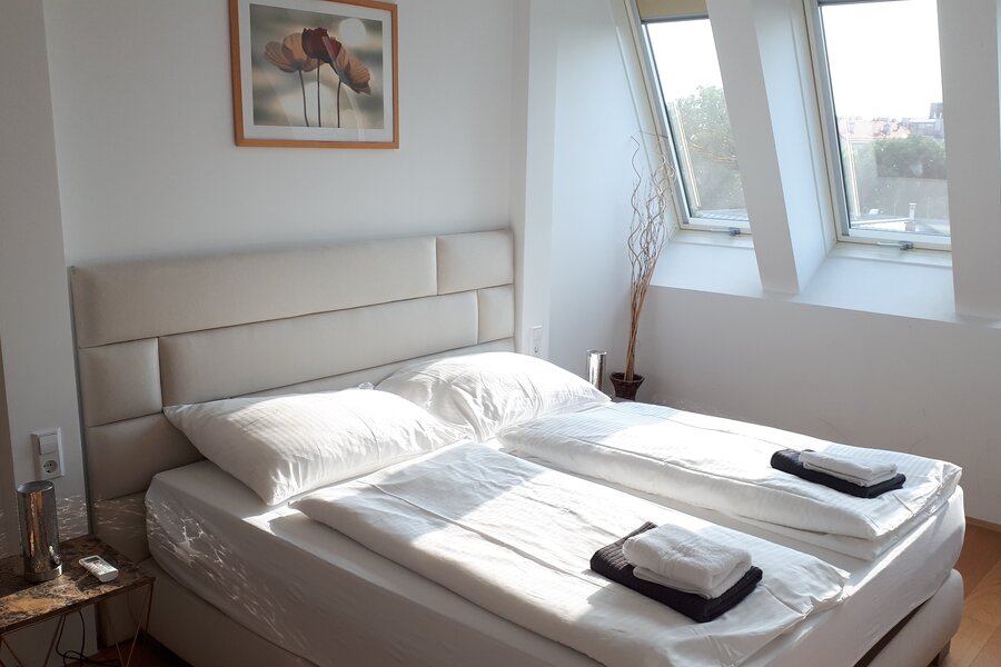 Room with separate climate control