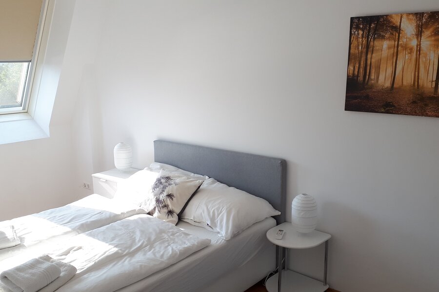 Room with separate climate control