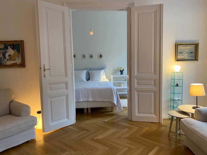 Blick in Schlafzimmer