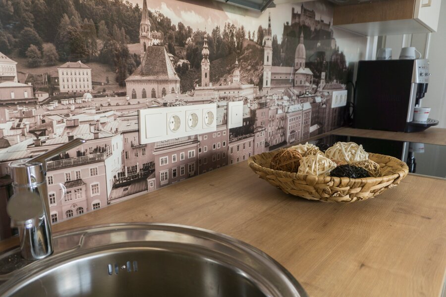 mit Salzburg Rückwand
