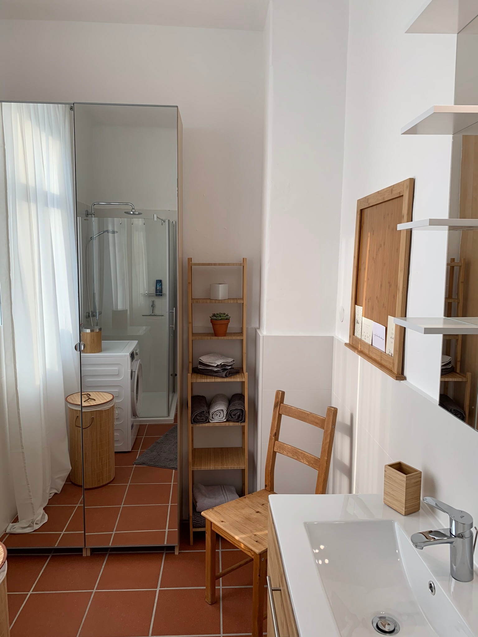 The bathroom 