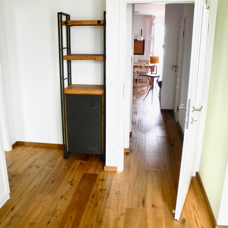 view fromworkspace to living room | © Tillbert Strahl