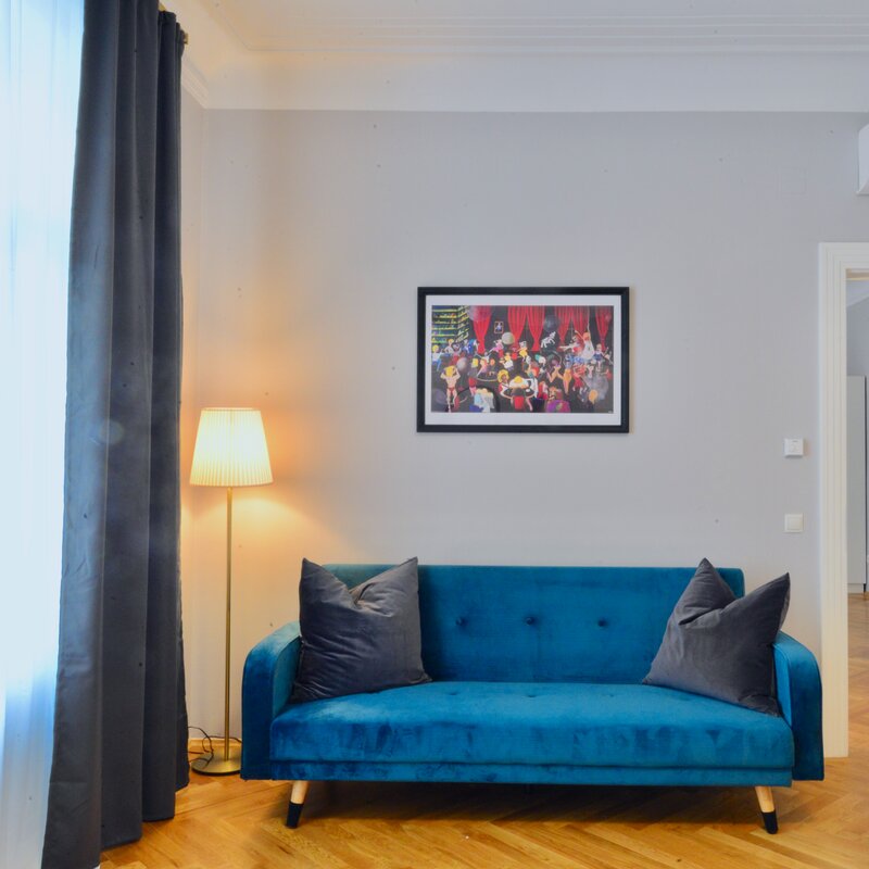 Sofa im Master-Bedroom links