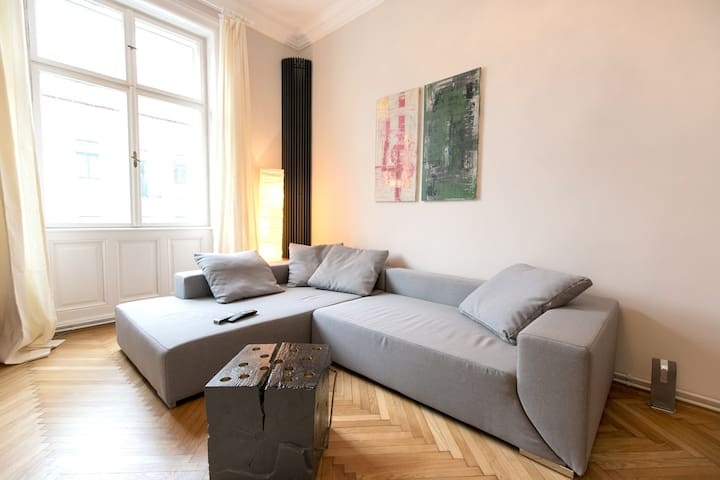 Sitzecke im Fernsehzimmer