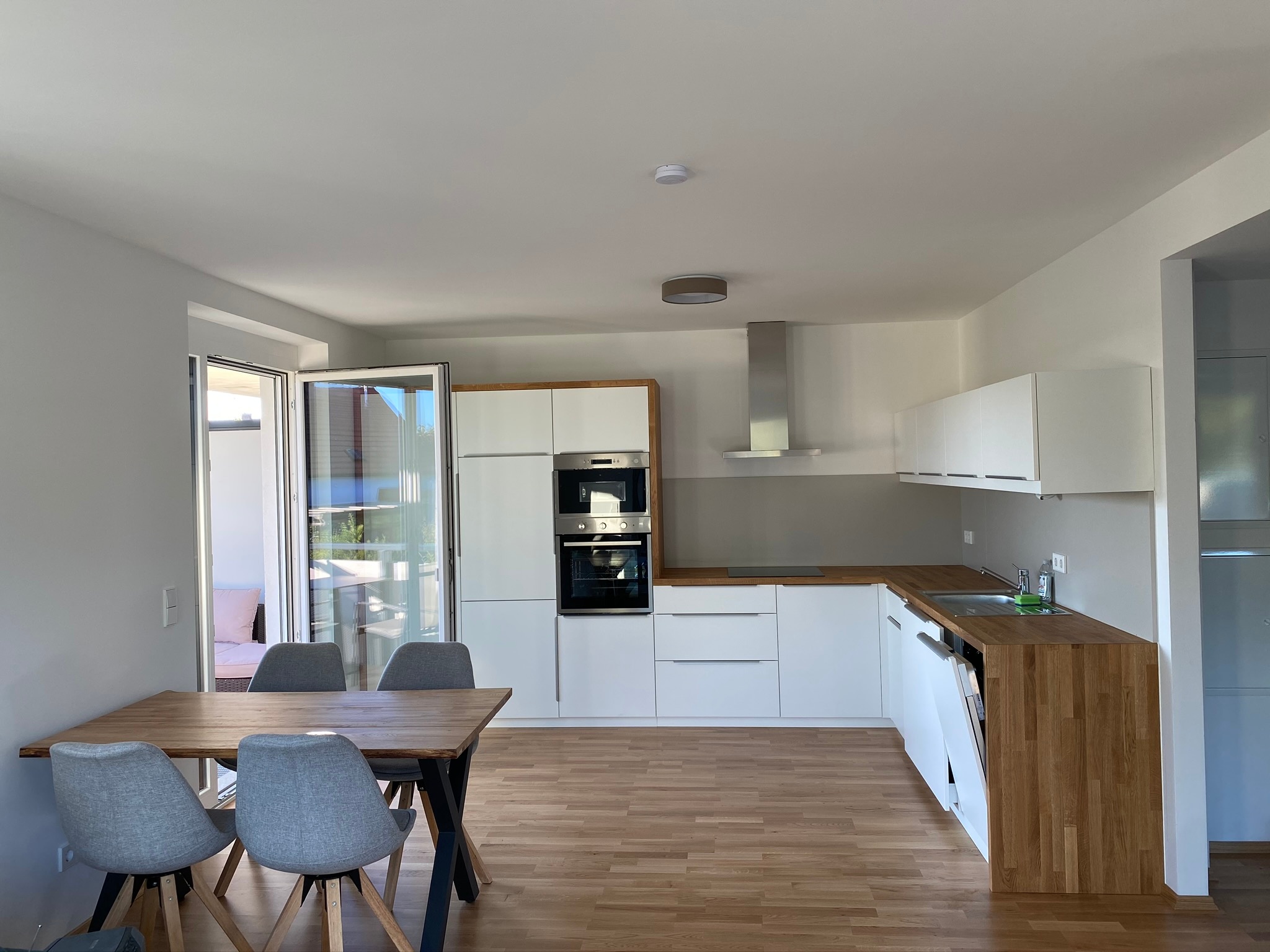 Kitchen and dining area