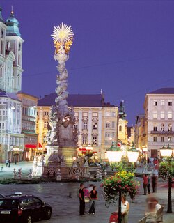 Hauptplatz Linz; Brunnen | © OÖWerbung-Stankiewicz