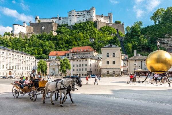 Kapitelplatz mit Blick auf die Festung Hohensalzburg | © Tourismus Salzburg GmbH